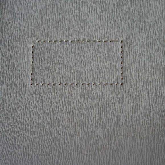 Neiman Marcus White Shoulder Bag - Picture 9 of 11